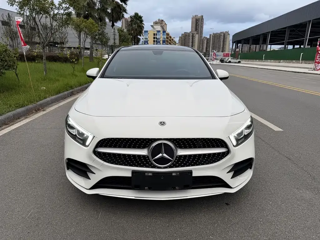 Mercedes-Benz A-Class — фото 2