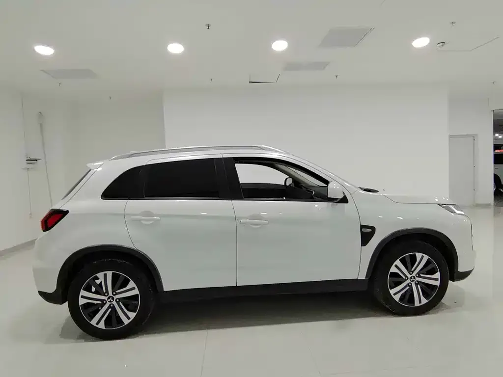 Mitsubishi ASX 2021 из CN, фото 7