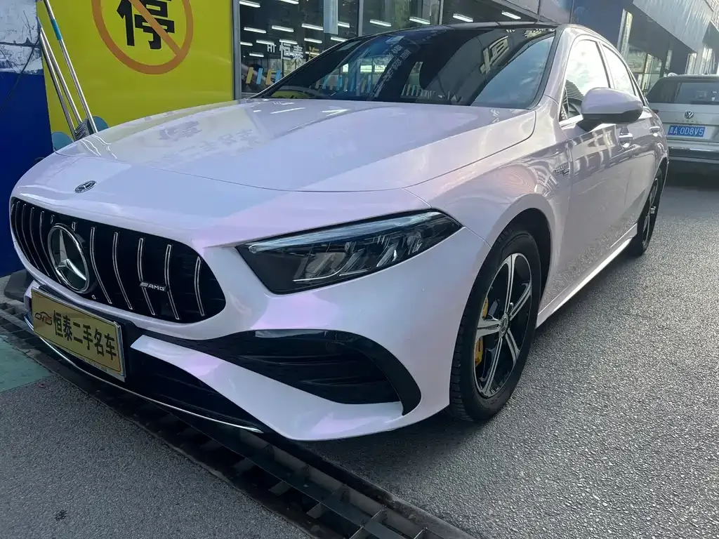 Mercedes-Benz A-Class 2024 из CN, фото 2