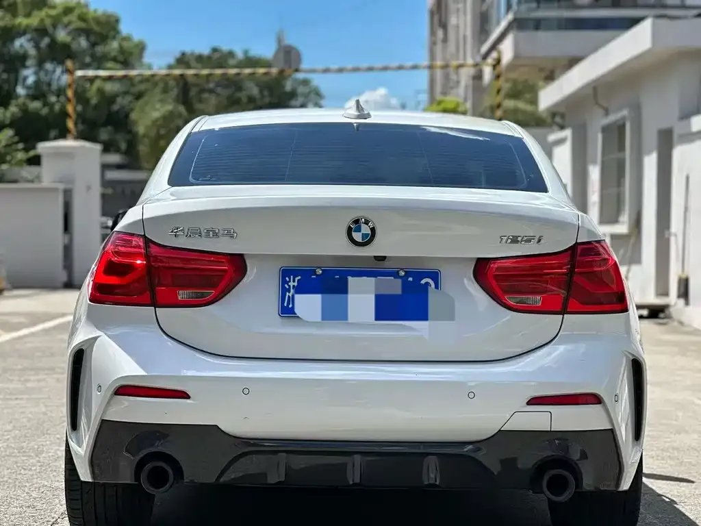 BMW 1 Series 2021 из CN, фото 8