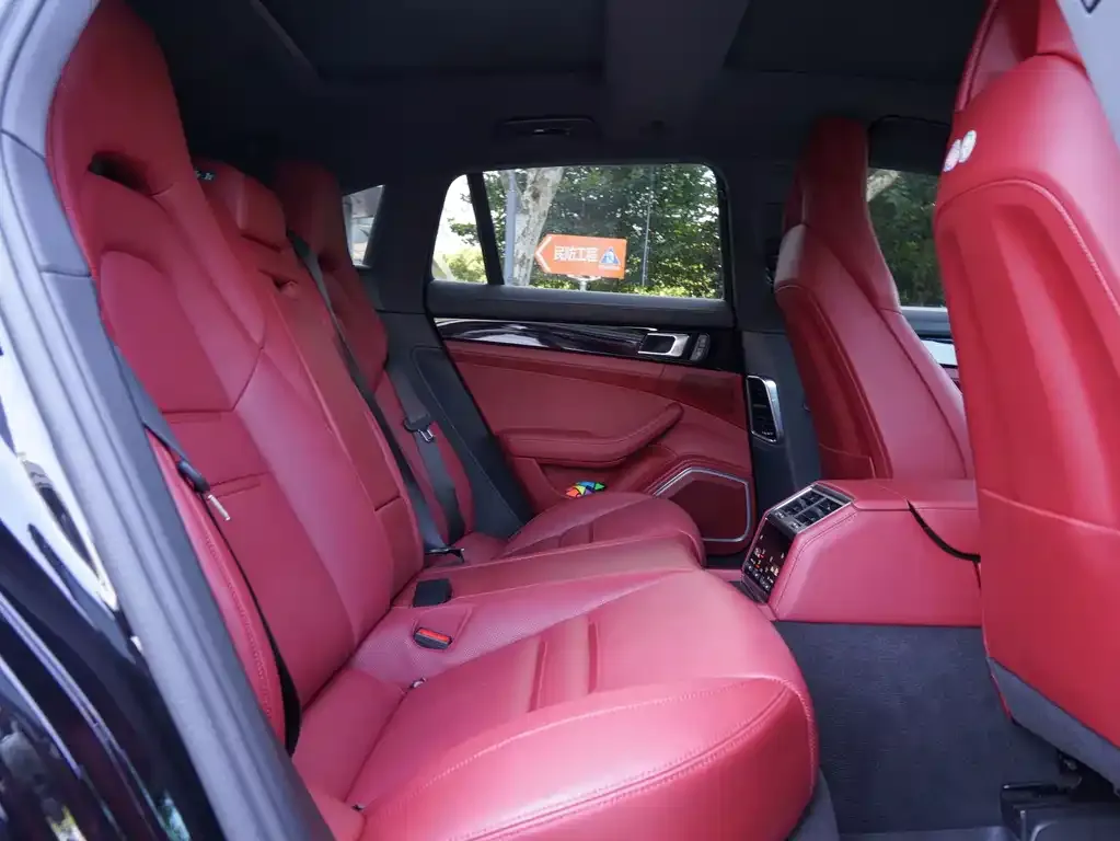 Porsche Panamera 2023 из CN, фото 8