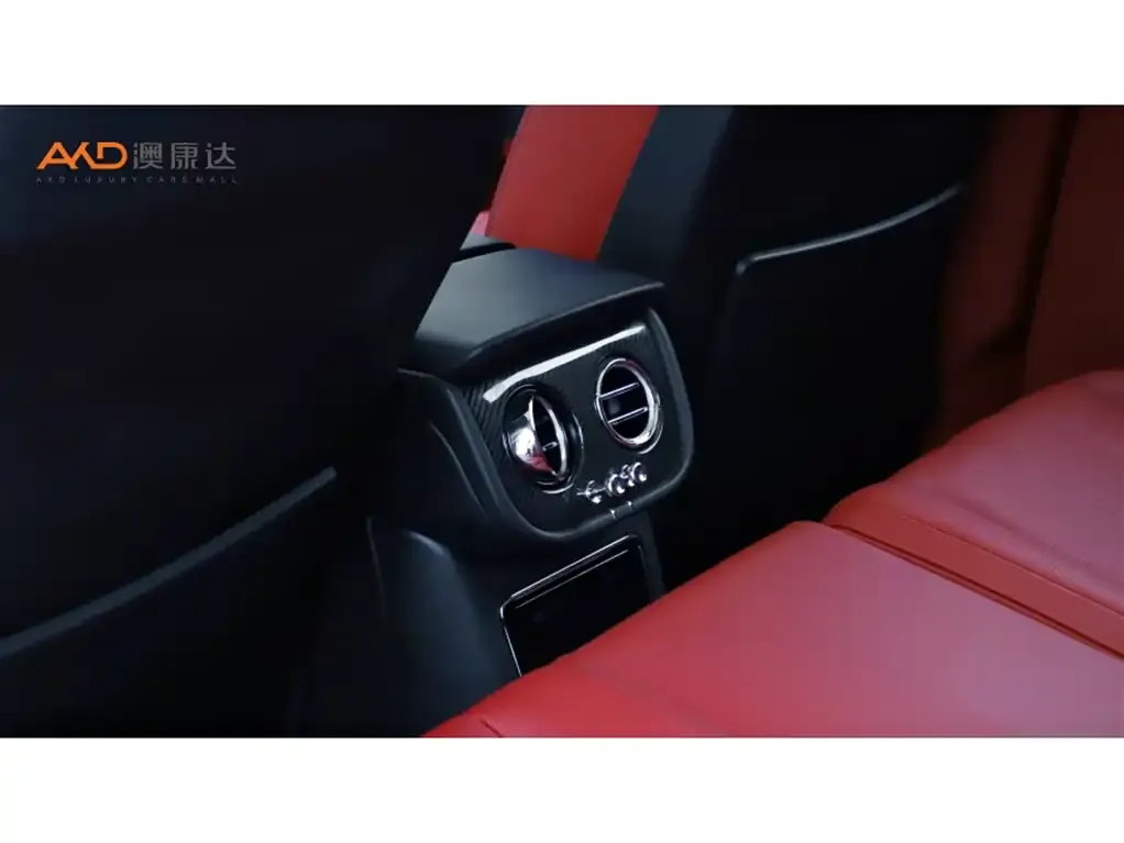 Bentley Bentayga 2021 из CN, фото 9