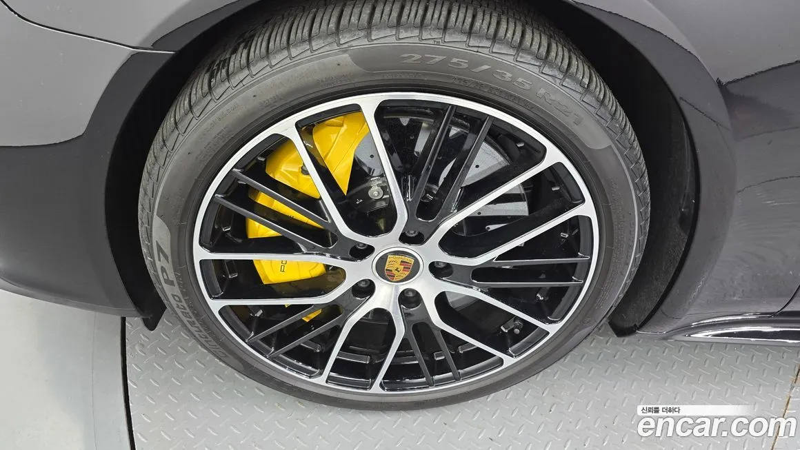 Porsche Panamera 2022 из KR, фото 5