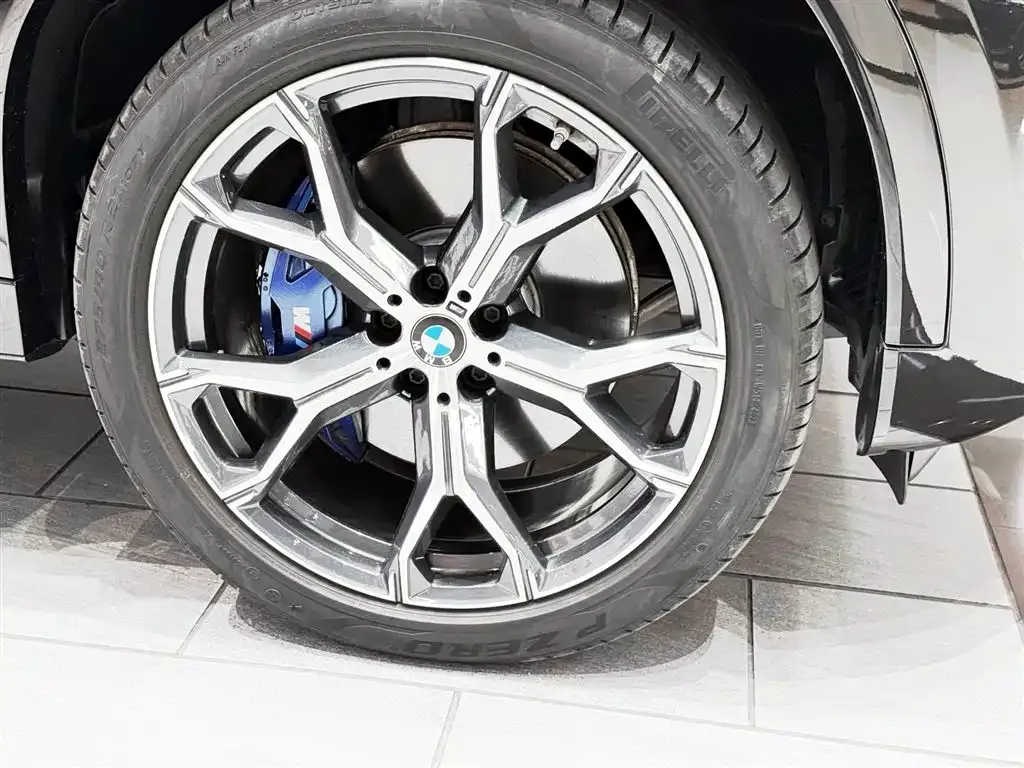BMW X6 2024 из CN, фото 8