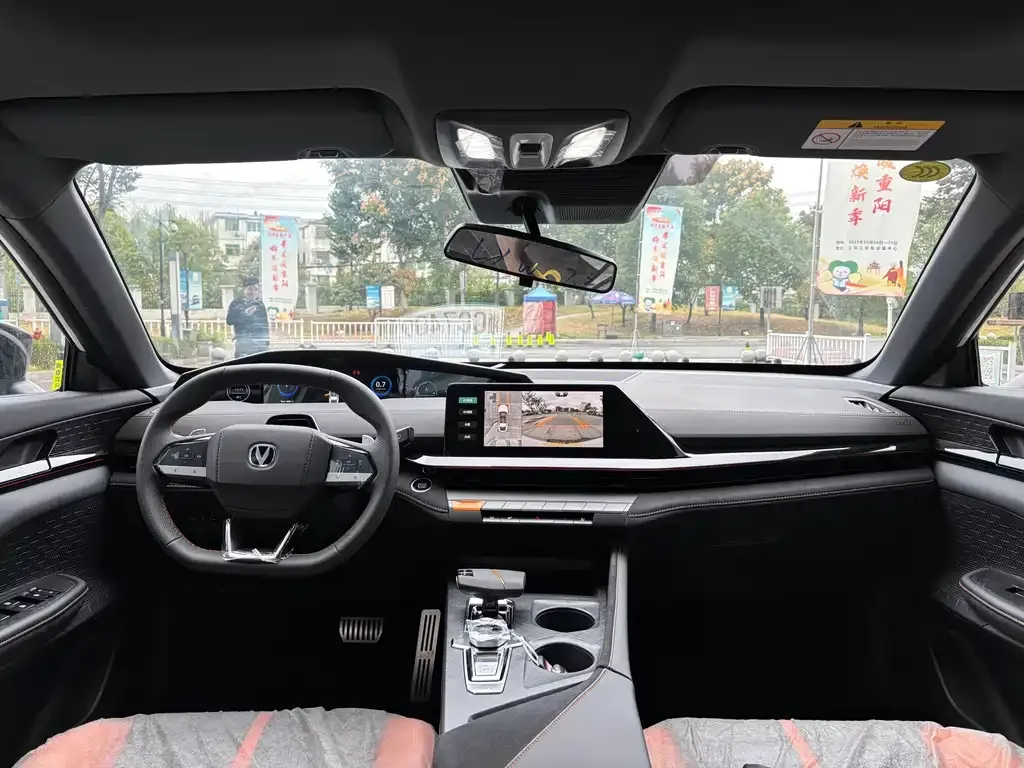 Changan UNI-V 2025 из CN, фото 9