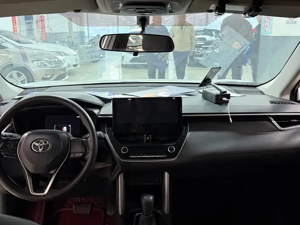 Toyota Frontlander 2023 из CN, фото 6