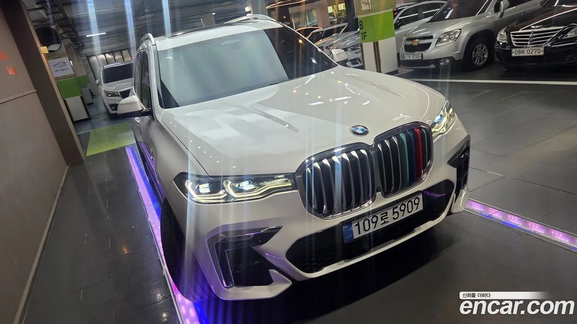 BMW X7 — фото 4