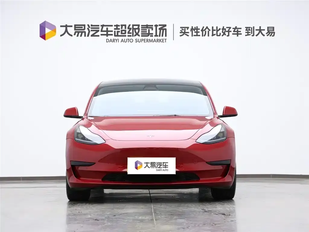 Tesla Model 3 2023 из CN, фото 2