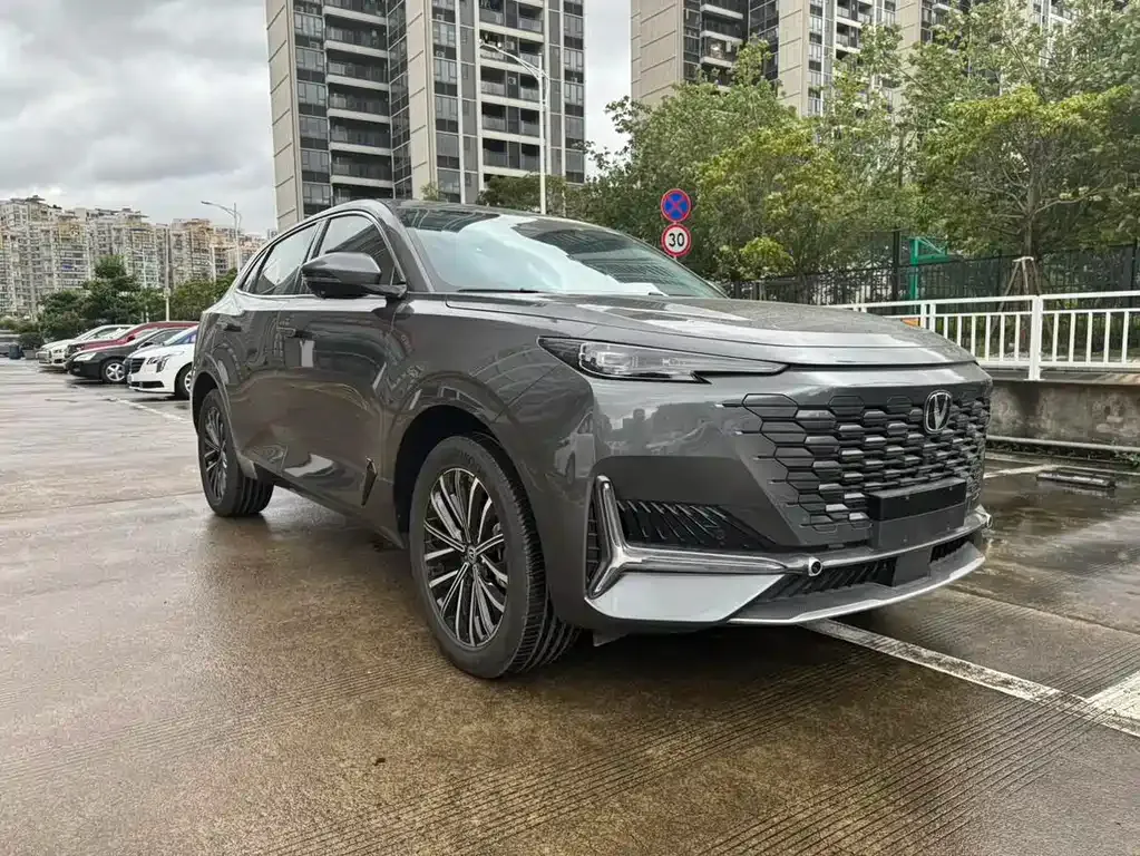 Changan UNI-K 2023 из CN, фото 3