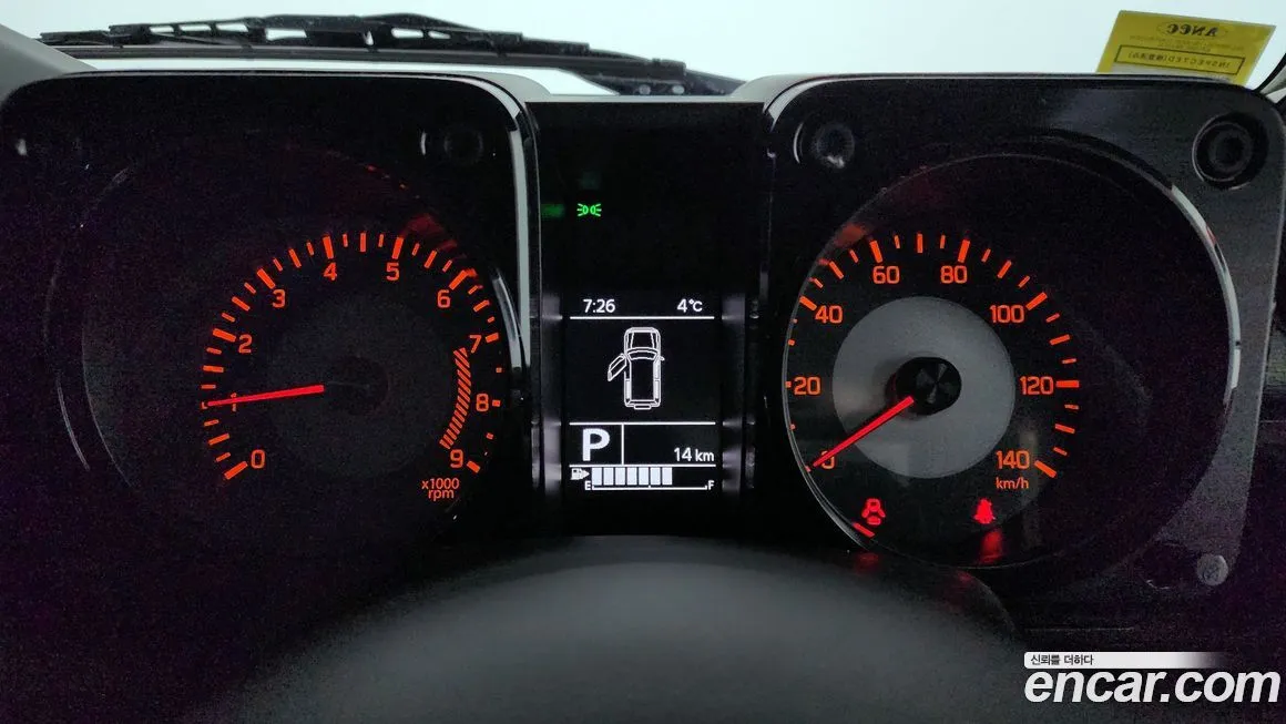 Suzuki Jimny 2025 из KR, фото 8