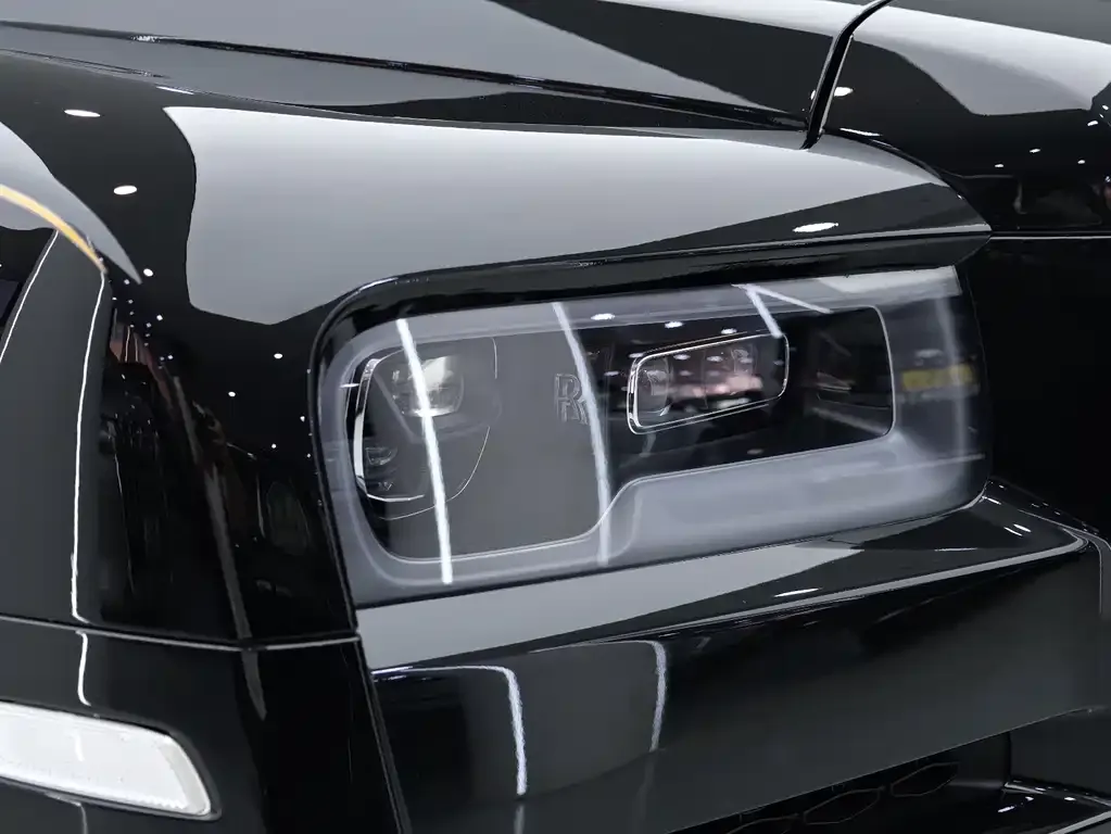 Rolls-Royce Cullinan 2024 из CN, фото 4