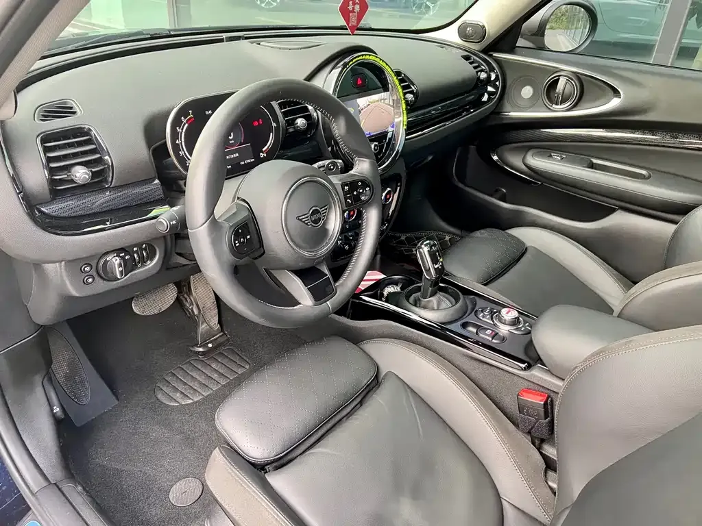 [object Object] Mini Clubman 2023 из CN, фото 6