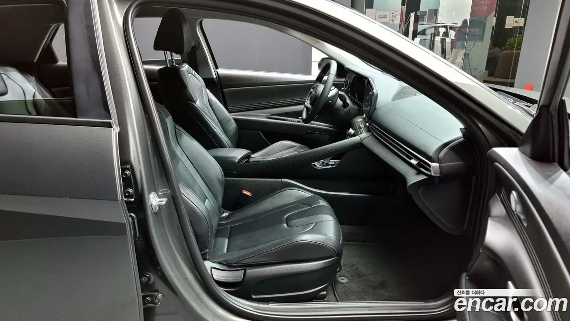 Hyundai AVANTE — фото 10