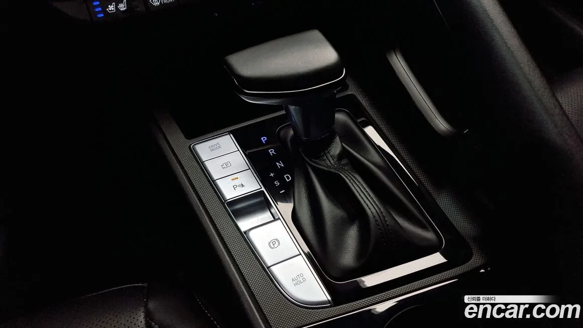 Hyundai AVANTE — фото 9
