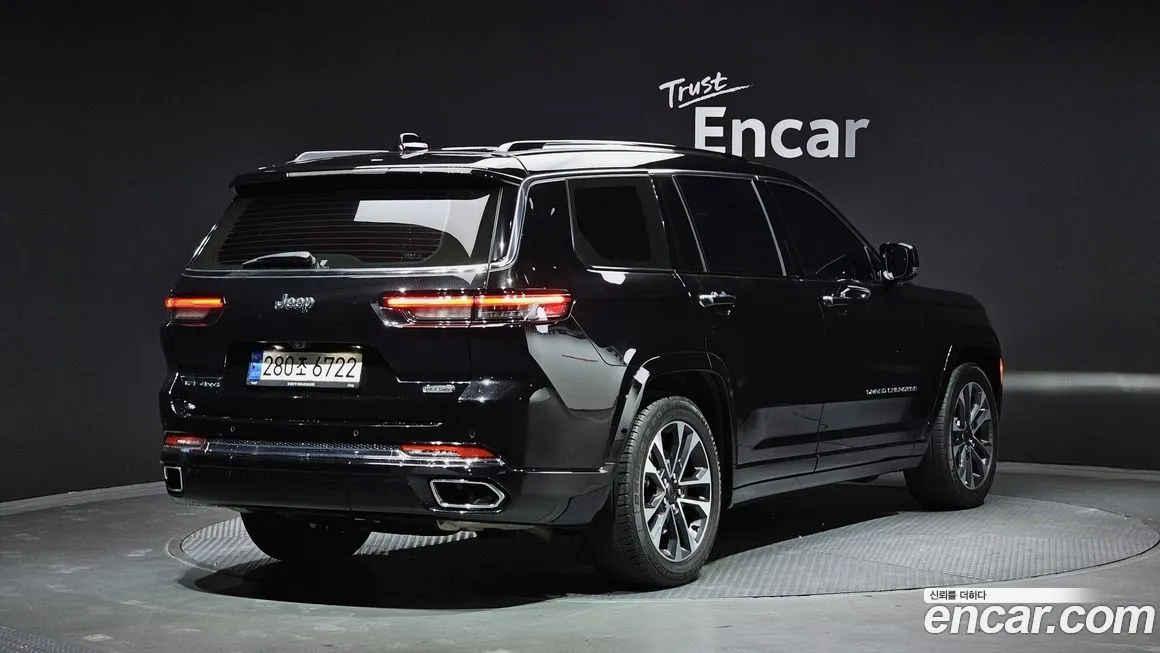 Jeep Cherokee — фото 5