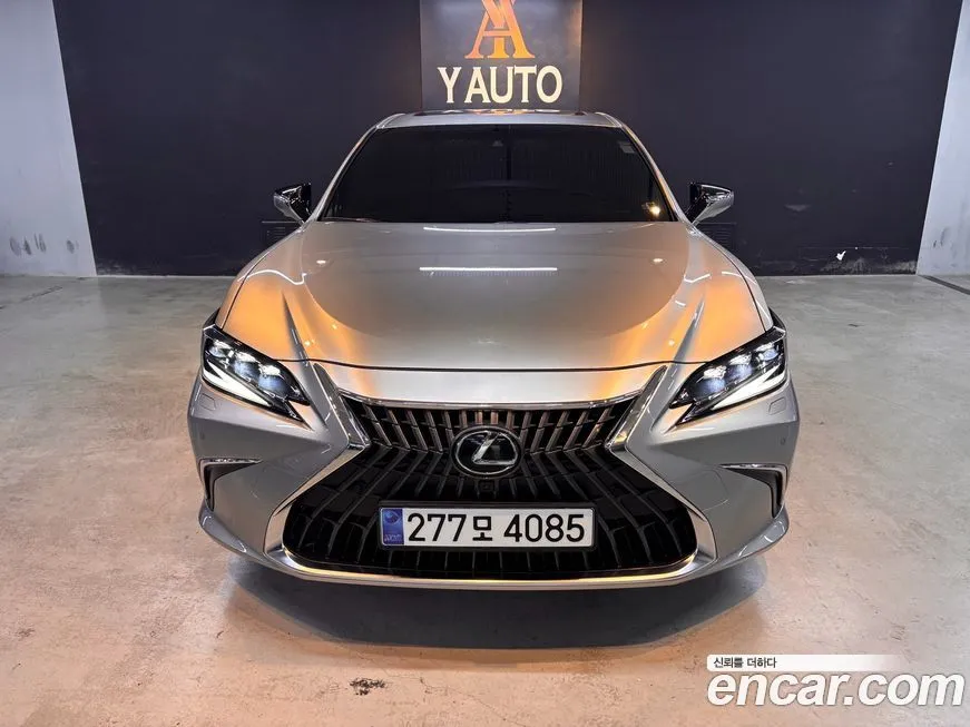 Lexus ES 2023 из KR, фото 3