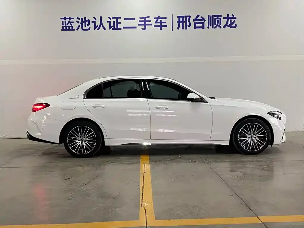 Mercedes-Benz C-Class 2023 из CN, фото 3