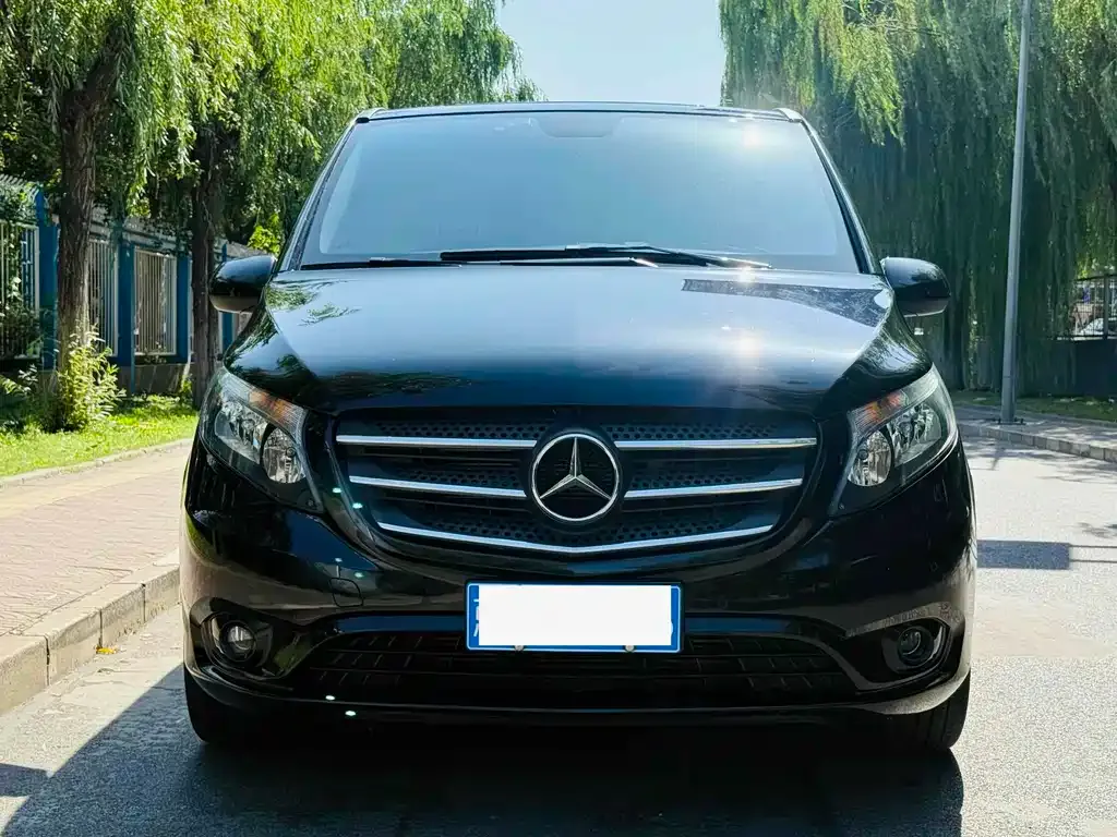 Mercedes-Benz Vito — фото 2