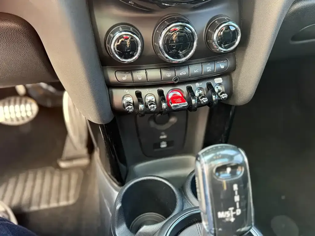 MINI JCW (John Cooper Works) 2022 из CN, фото 10