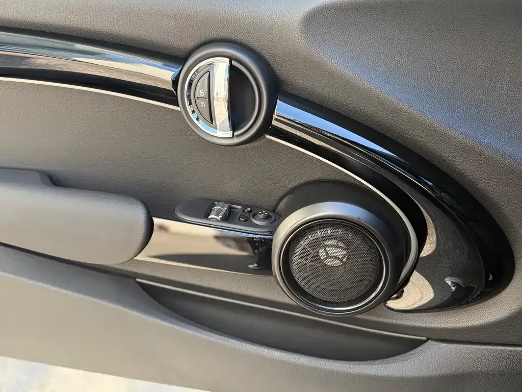 MINI JCW (John Cooper Works) 2022 из CN, фото 9