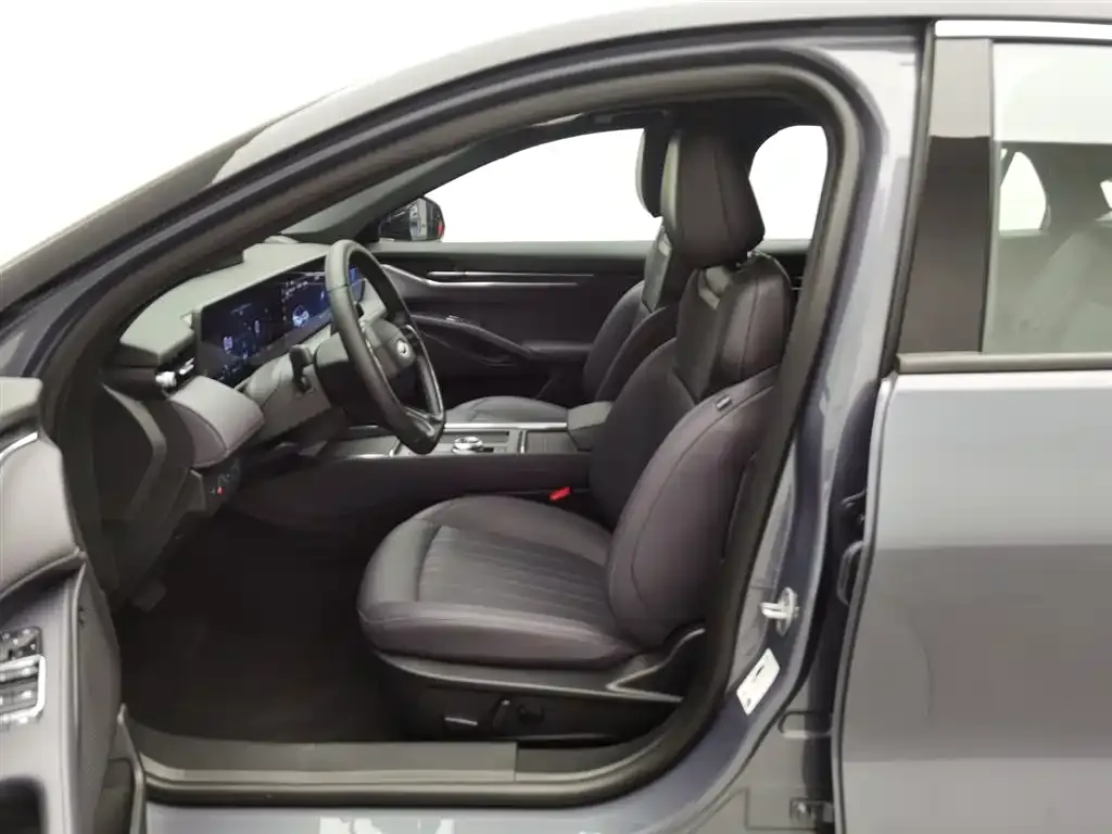 Ford Mondeo 2025 из CN, фото 10