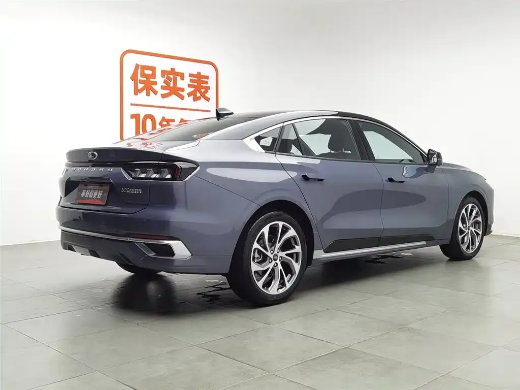 Ford Mondeo 2025 из CN, фото 2