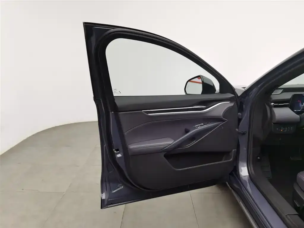 Ford Mondeo 2025 из CN, фото 8