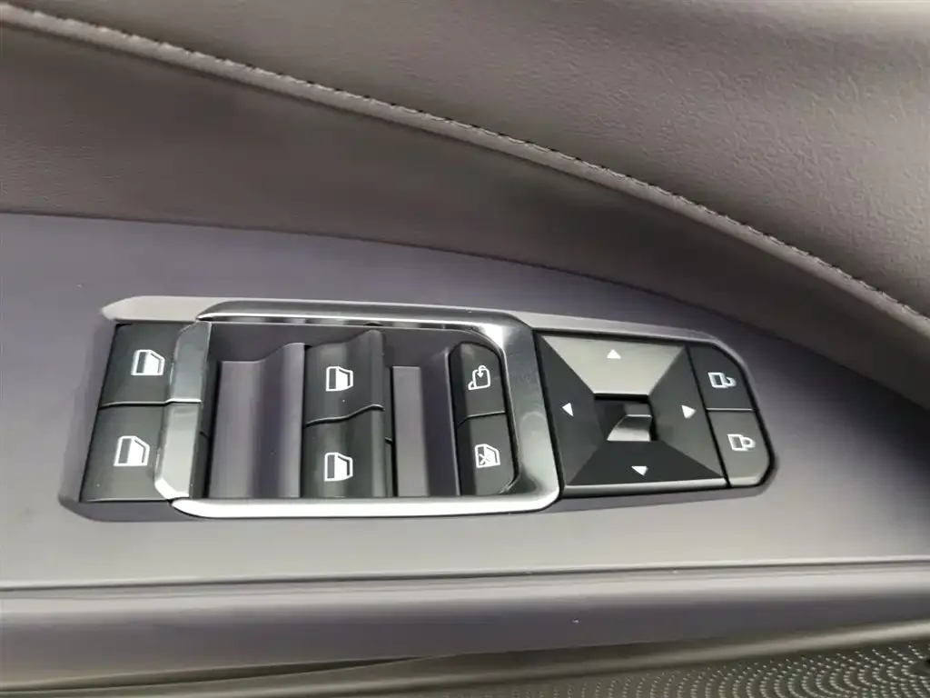 Ford Mondeo 2025 из CN, фото 9