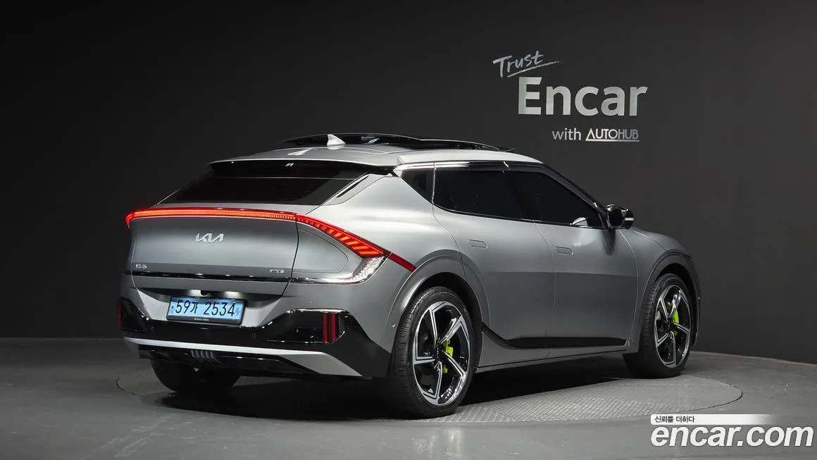 Kia EV6 — фото 2