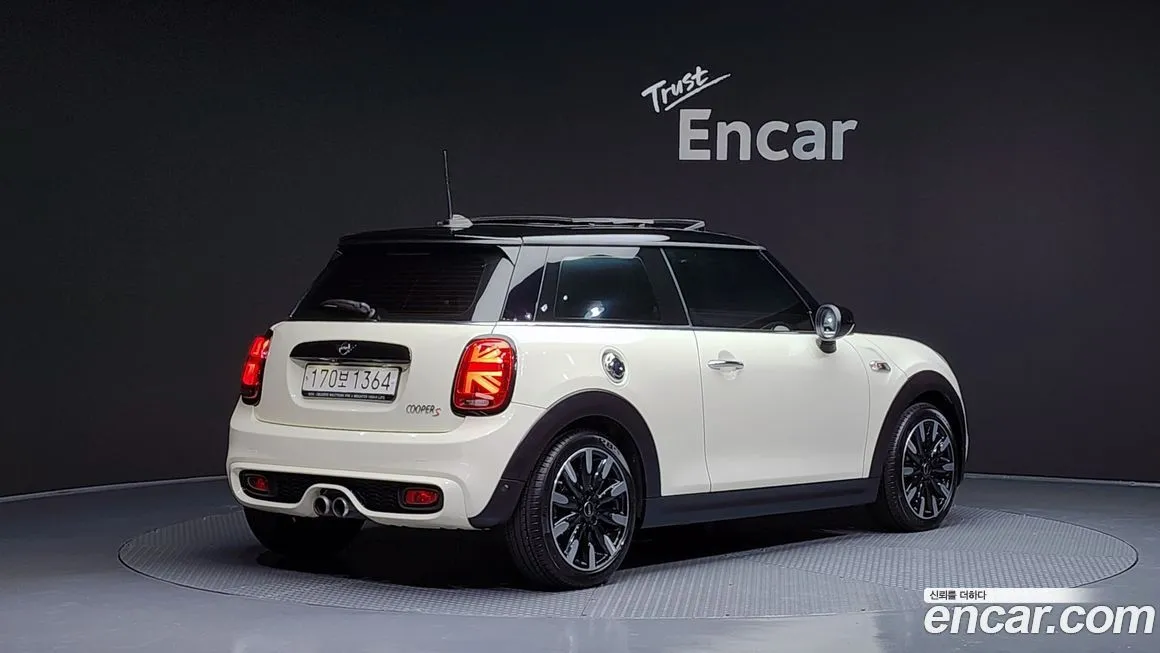 Mini Cooper 2021 из KR, фото 2