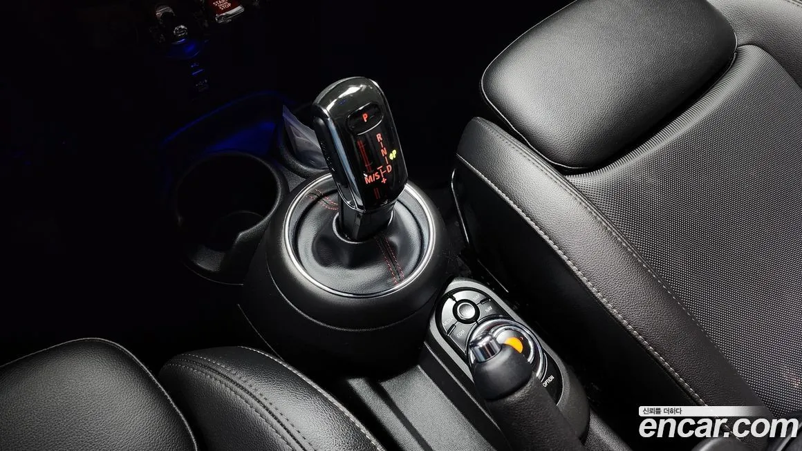 Mini Cooper 2021 из KR, фото 9