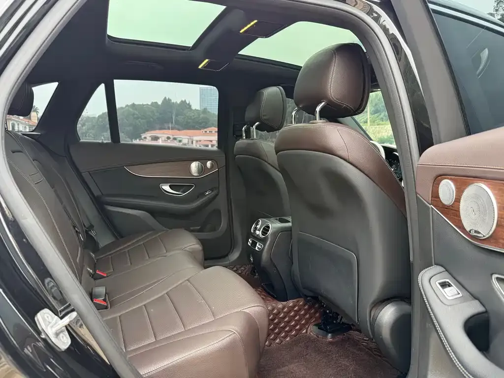 Mercedes-Benz GLC 2021 из CN, фото 4