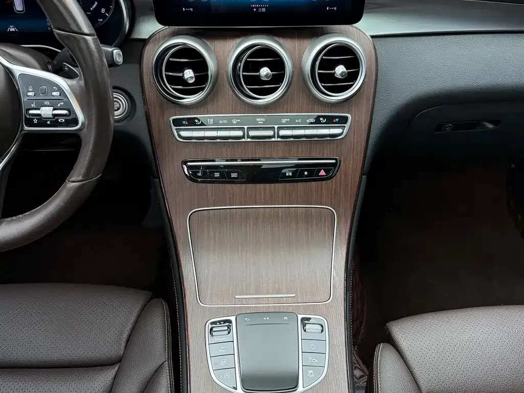 Mercedes-Benz GLC 2021 из CN, фото 8
