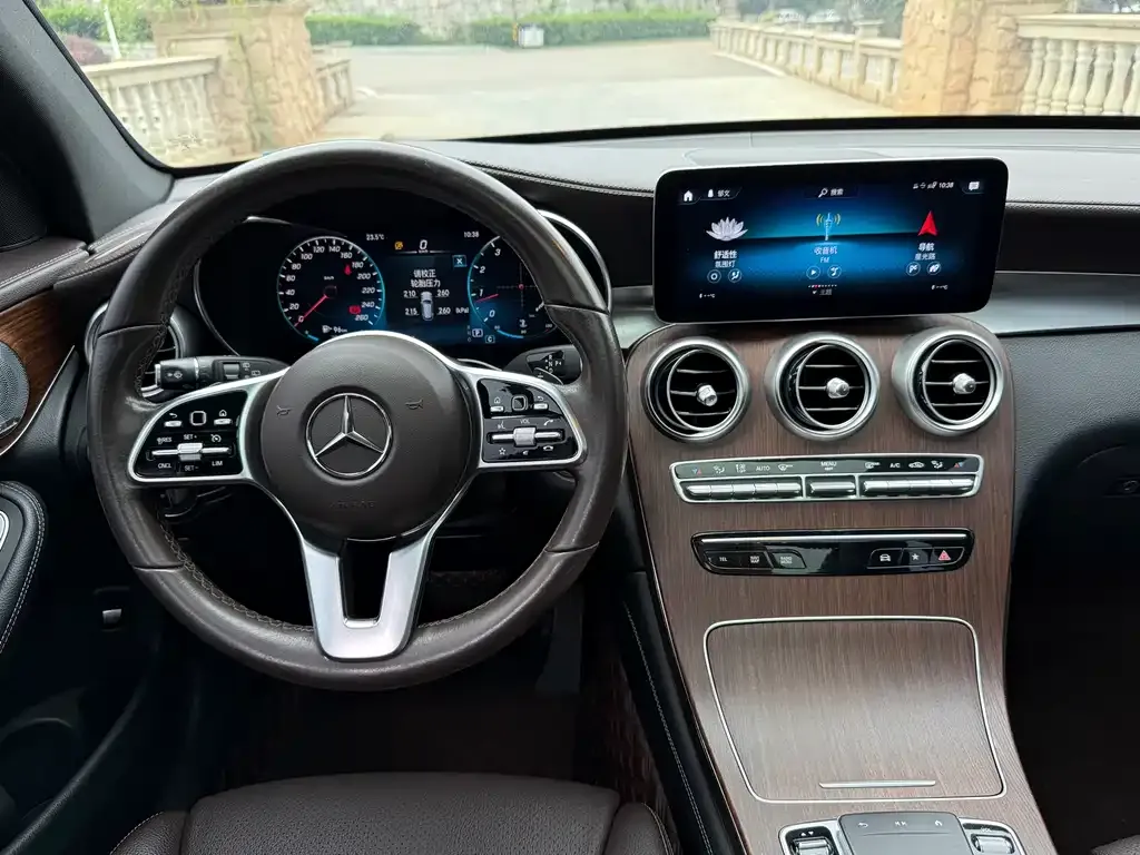Mercedes-Benz GLC 2021 из CN, фото 9