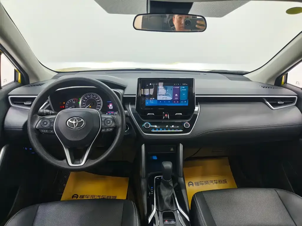 Toyota Frontlander 2022 из CN, фото 9