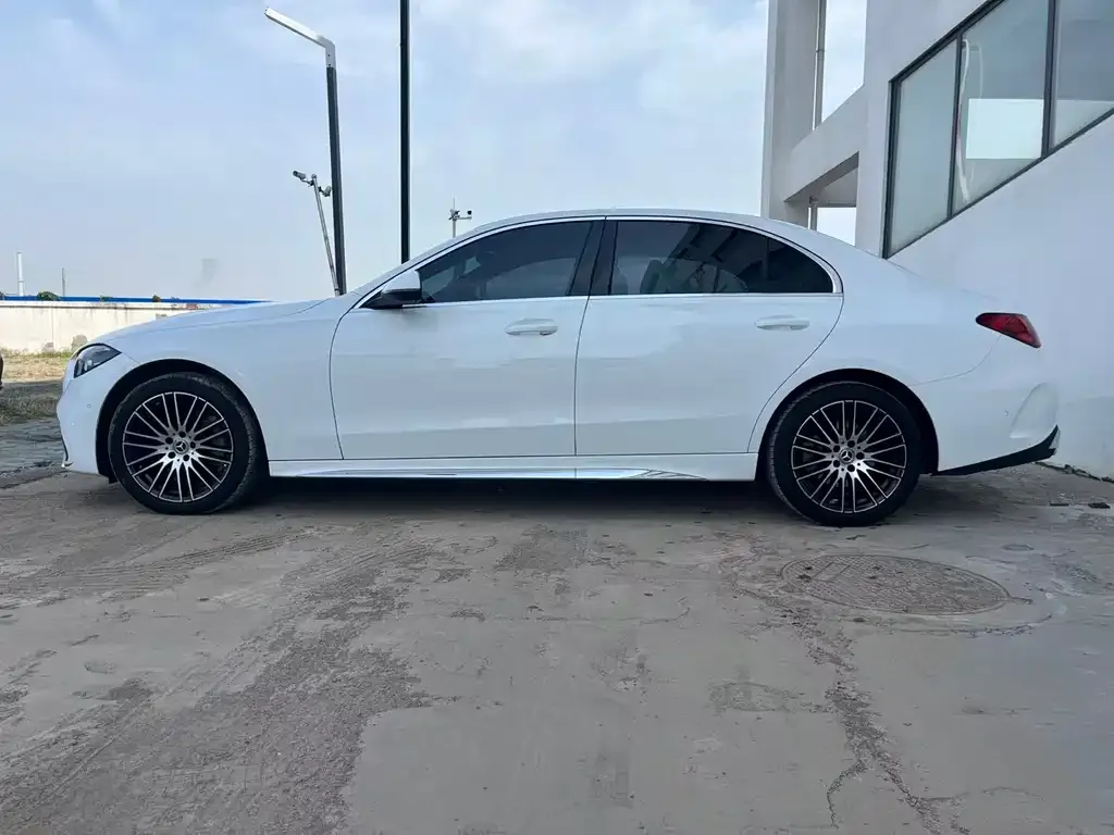Mercedes-Benz C-Class 2023 из CN, фото 10