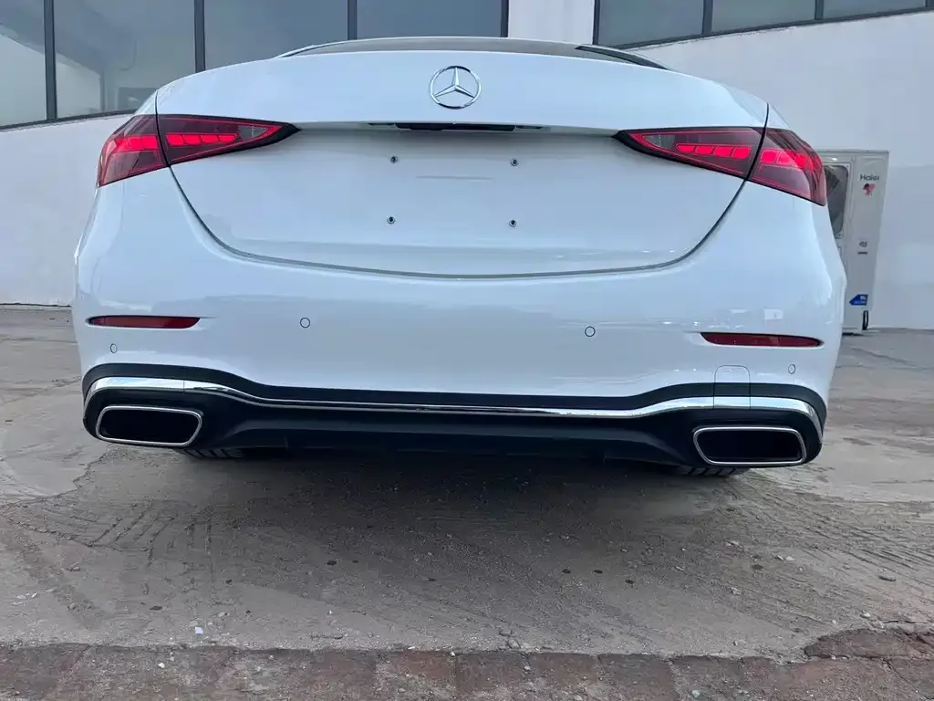 Mercedes-Benz C-Class 2023 из CN, фото 2