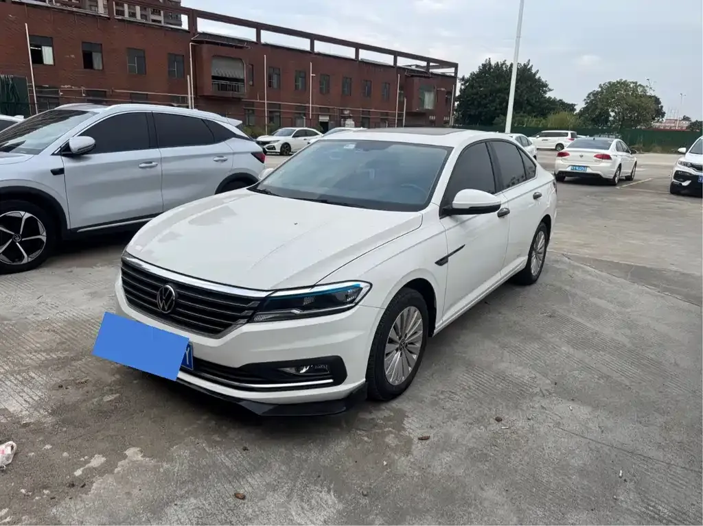 Volkswagen Lavida 2022 из CN, фото 1