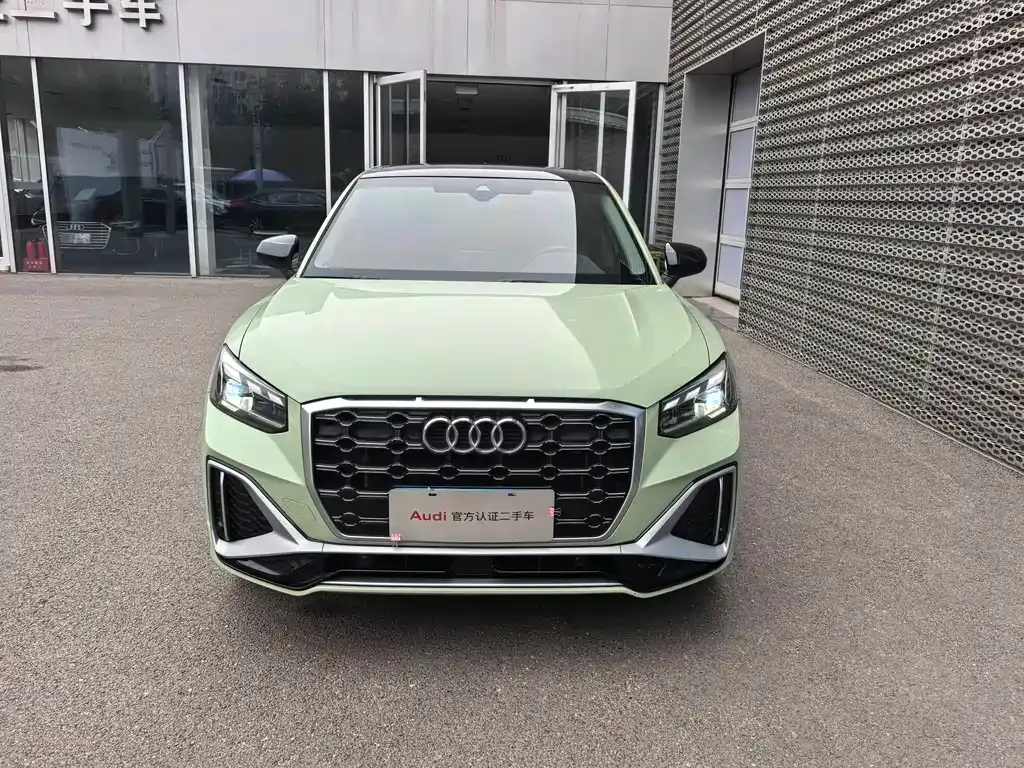 Audi Q2L 2024 из CN, фото 2