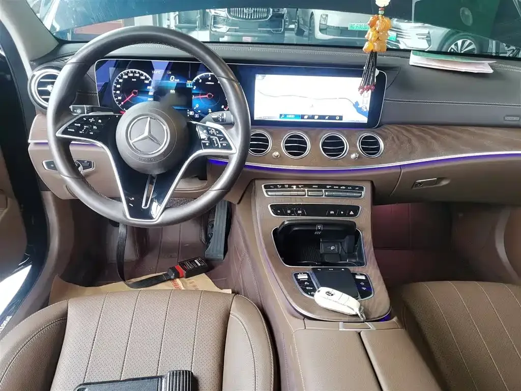 Mercedes-Benz E-Class 2023 из CN, фото 10