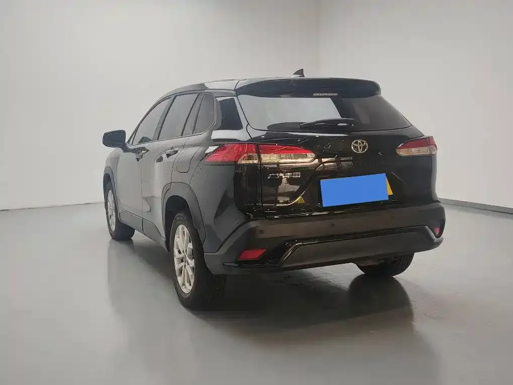Toyota Frontlander 2024 из CN, фото 8