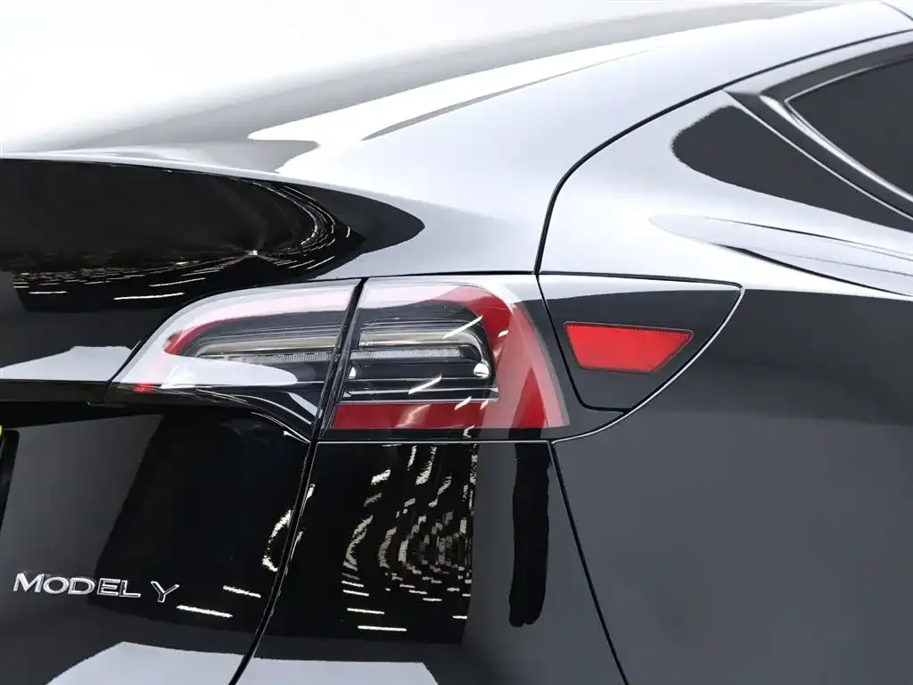 Tesla Model Y 2023 из CN, фото 5