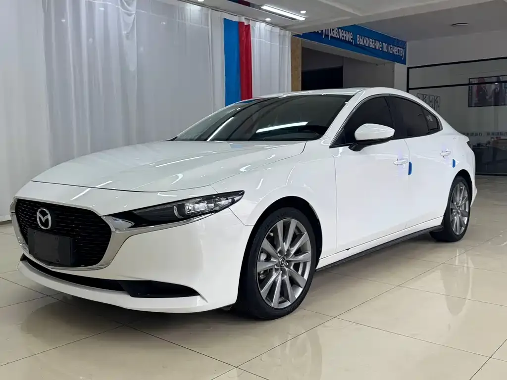 Mazda 3 Axela 2021 из CN, фото 1