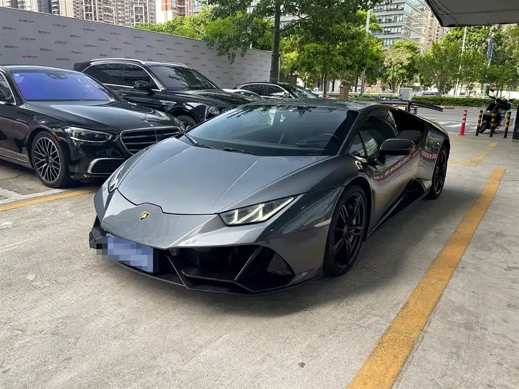 Lamborghini Huracan