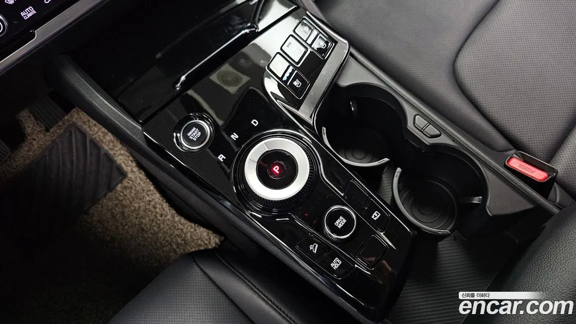 Kia Sportage — фото 9