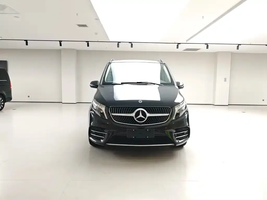 Mercedes-Benz V-Class — фото 2