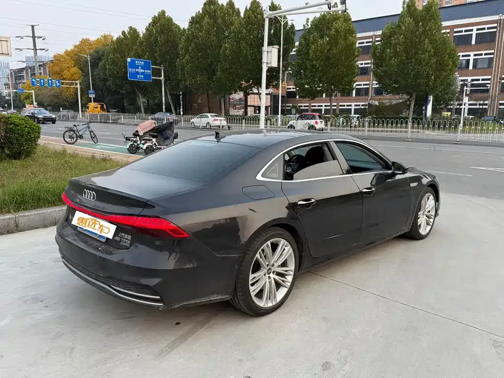Audi A7L 2025 из CN, фото 6