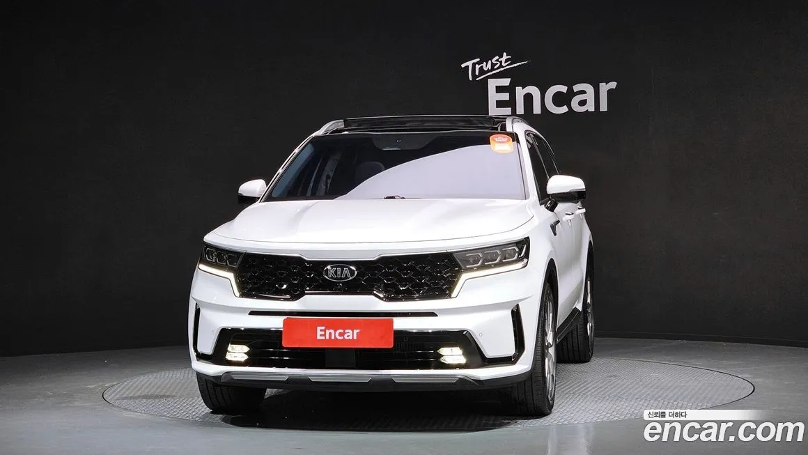 Kia Sorento — фото 3