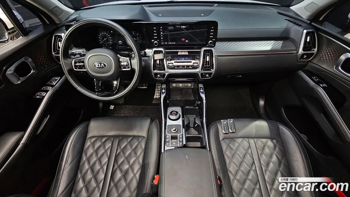 Kia Sorento — фото 7