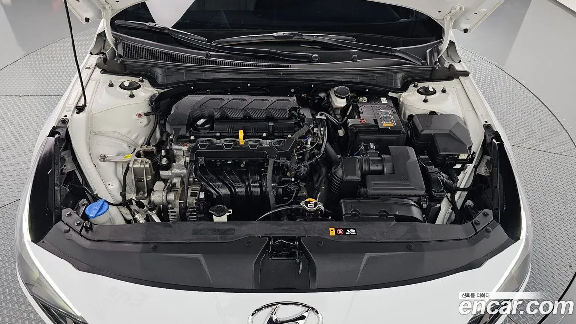 Hyundai AVANTE — фото 6
